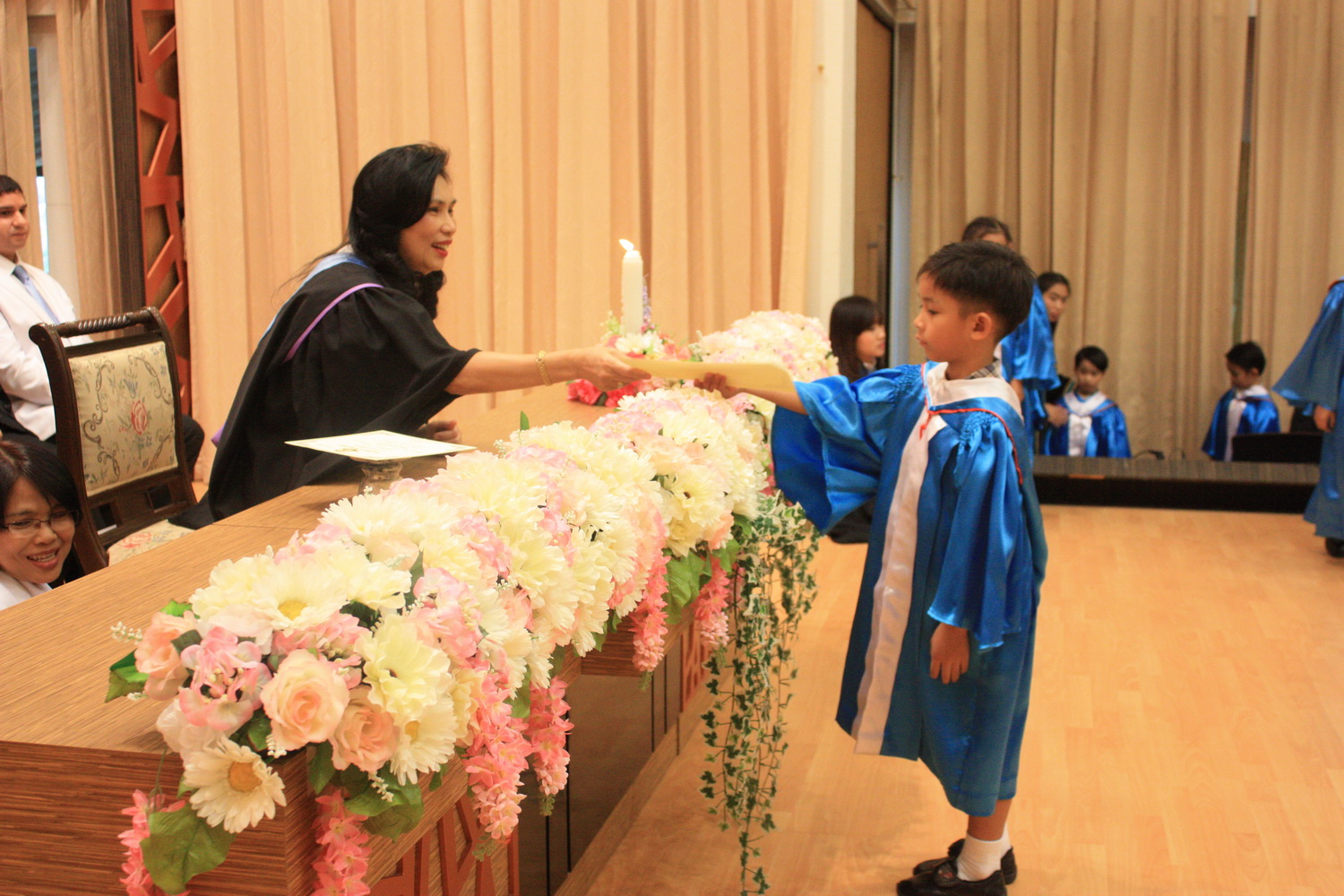 2015-02-28_kindergarten3_Graduation_111